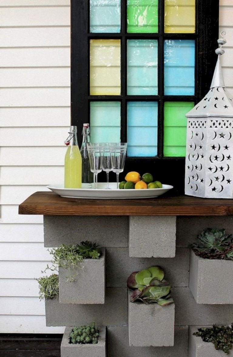 28+ Brilliant And Beautiful Cinder Block Ideas For Your Home Yard