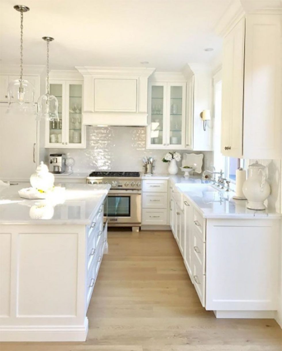 90+ Elegant White Kitchen Cabinet Design Ideas - Page 33 of 91