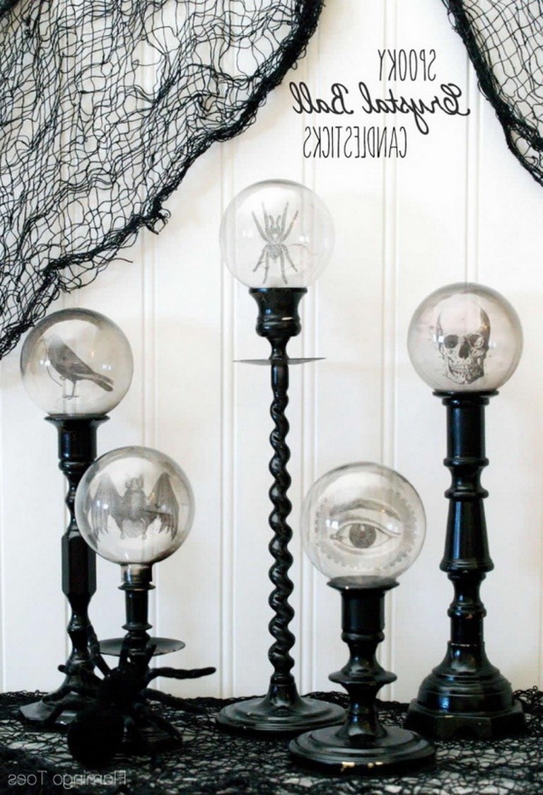 39+ Ghostly DIY Halloween Decoration Ideas